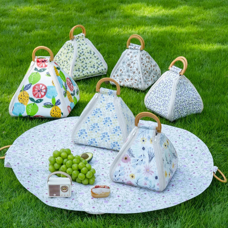 Waterproof foldable camp mat for dogs